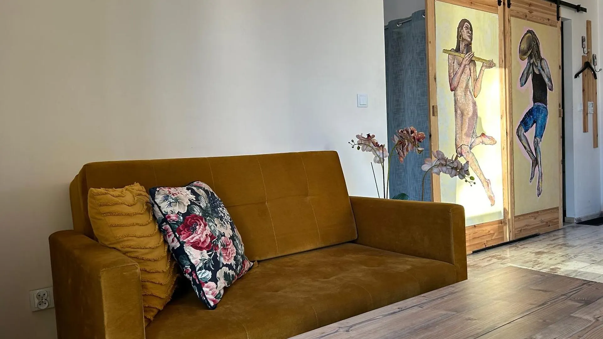 ורשה Apartament 807